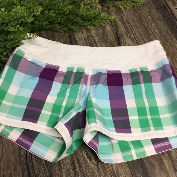lululemon athletica Pants - Lululemon speed shorts green white plaid❤